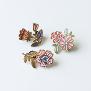 Flower Pins Set